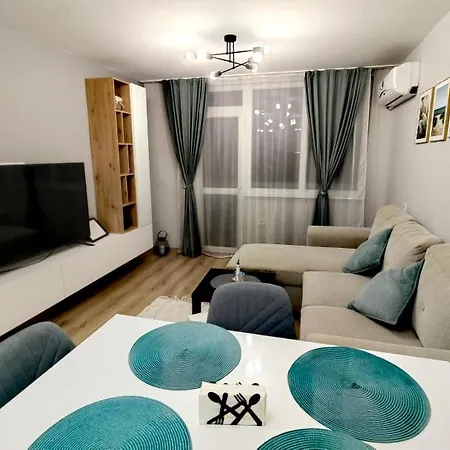 Blue Cream Apartment