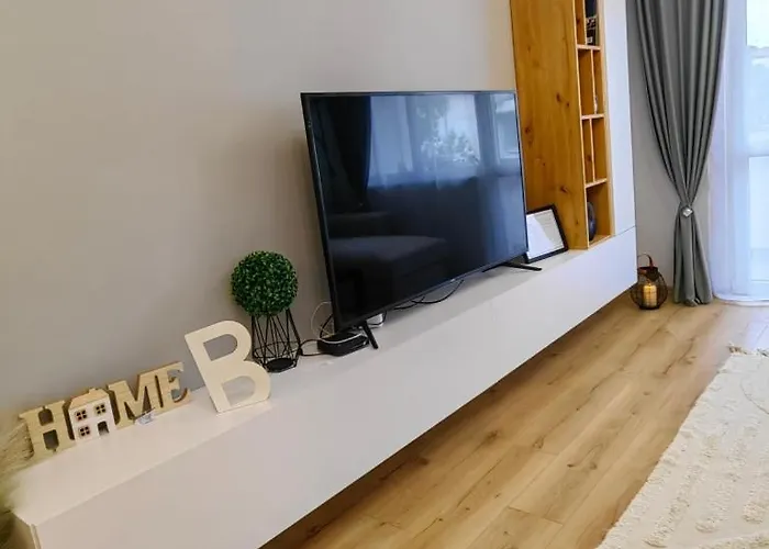 아파트 Blue Cream